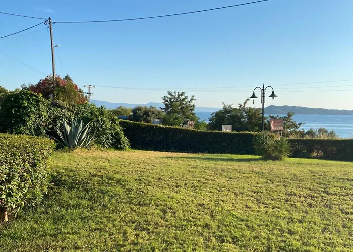 Sea View House In Ouranoupoli